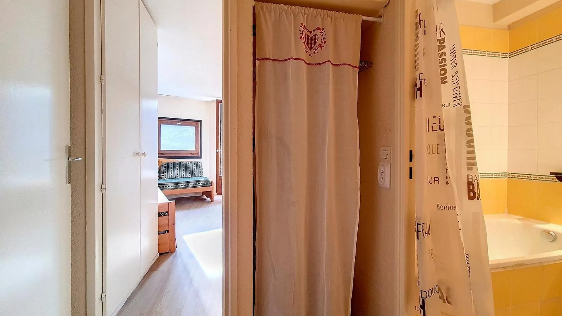 Appartement Cosy 2 Pieces - Proche Pistes Et Commerces - Balcon Sud/Est - Parking Gratuit - Fr-1-344-973 سان-مارتن-دي-بيفيل فرنسا